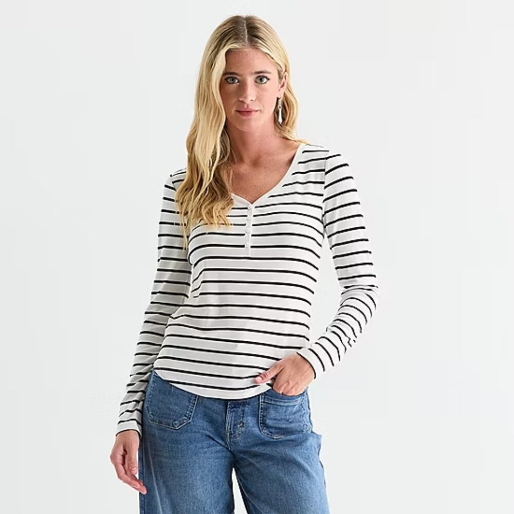 NWT A.N.A  Woman's long sleeve t shirt